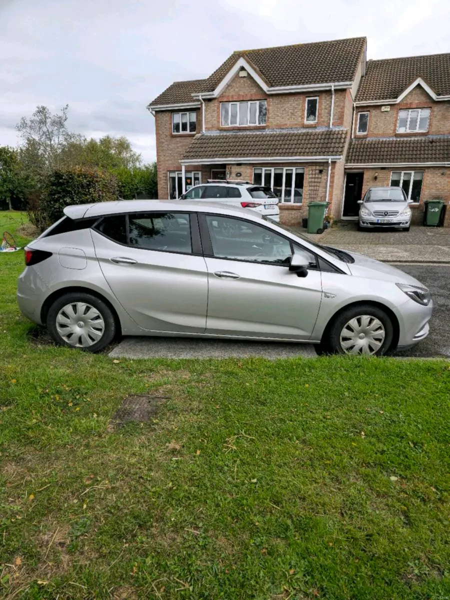 2016 Opel Astra E 1.6CDTI 110PS 5DR Diesel - Image 3