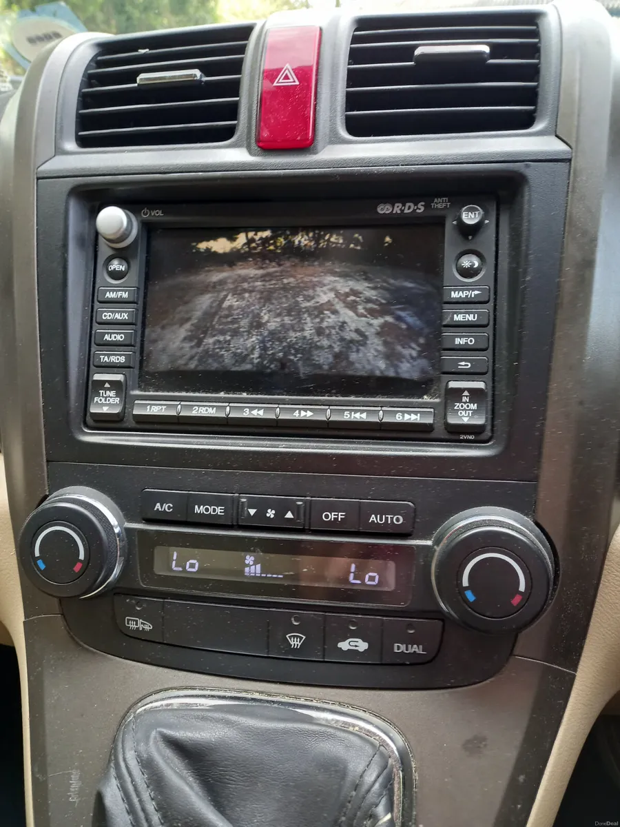 2007 Honda CR-V 2.2 Diesel - Image 2