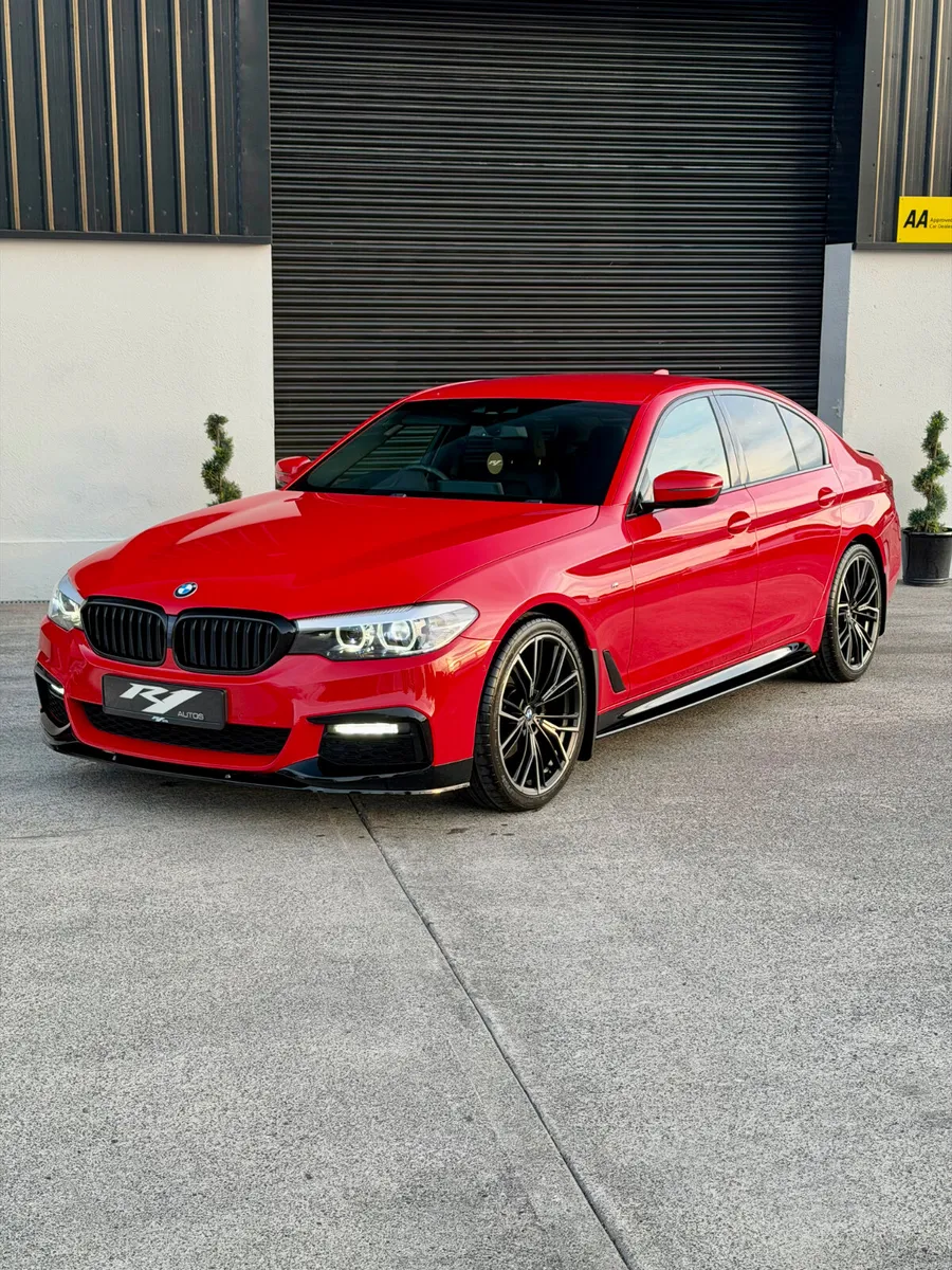 BMW 5-Series 2020 - Image 2