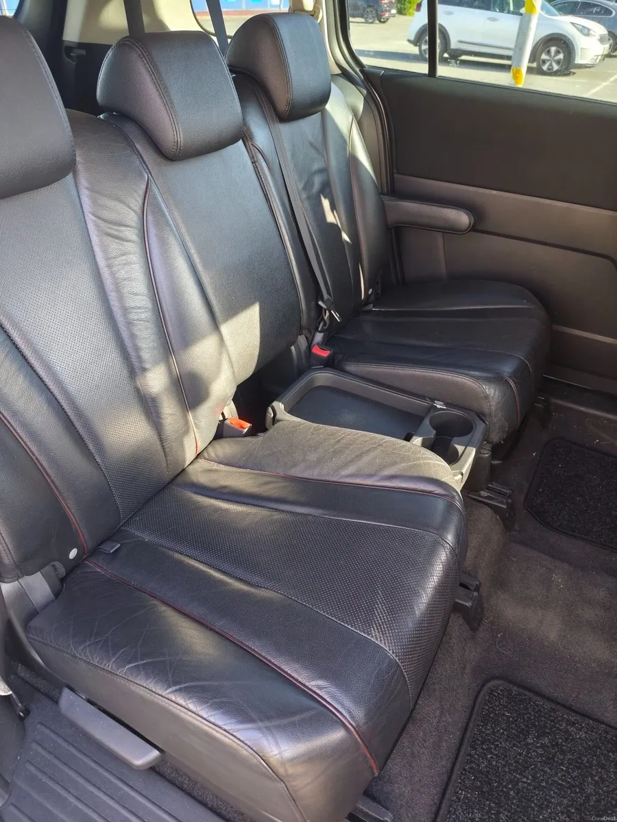 Mazda Mazda5 2014 - Image 2