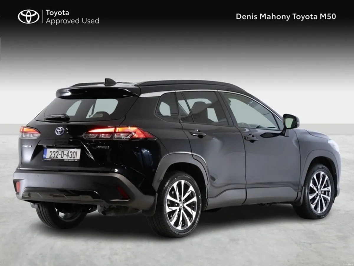 Toyota Corolla Cross Sport Hybrid - Image 2