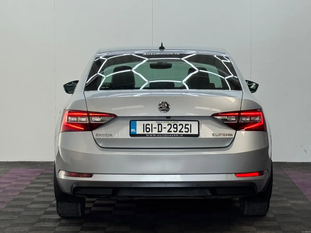2016 Skoda Superb Style 2.0TDI, Automatic - Image 5