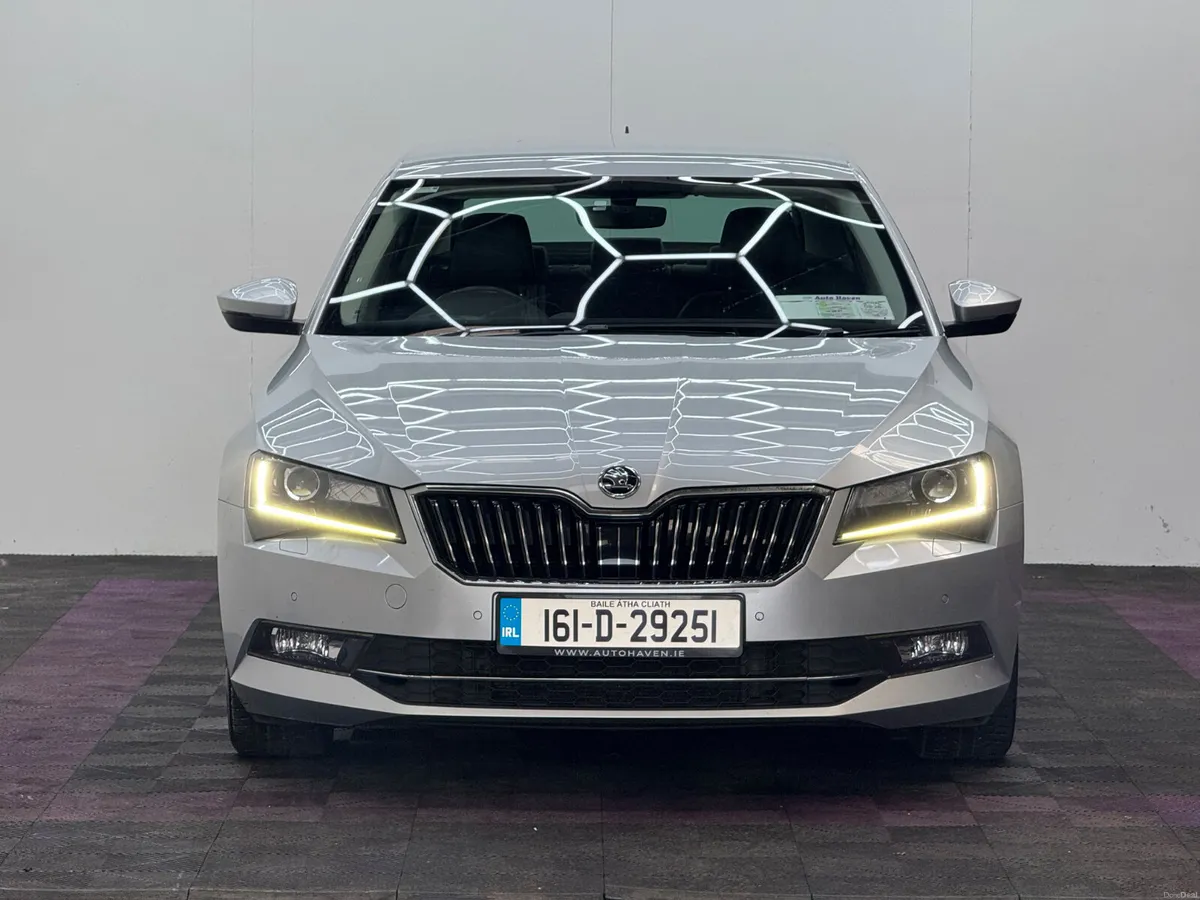 2016 Skoda Superb Style 2.0TDI, Automatic - Image 2