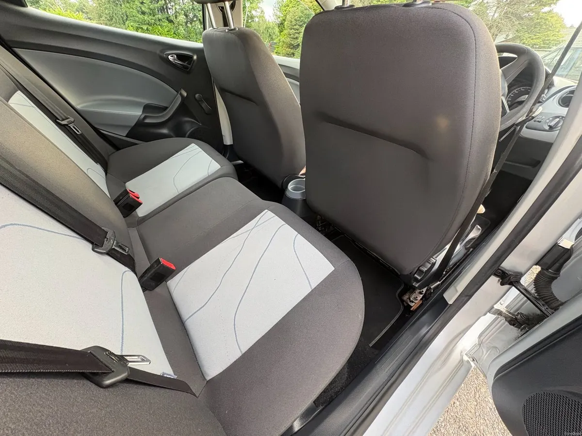 SEAT Ibiza 2014 - Image 5