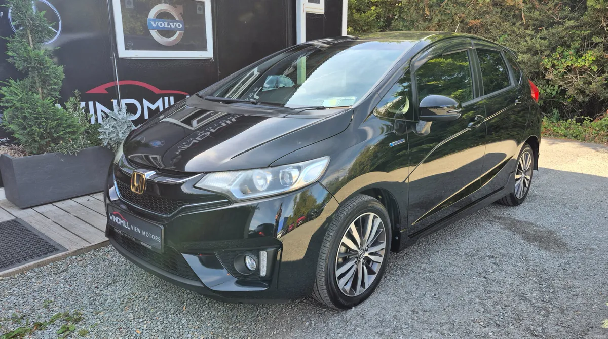 Honda Fit 1.5 Hybrid Auto 2017 - Image 4