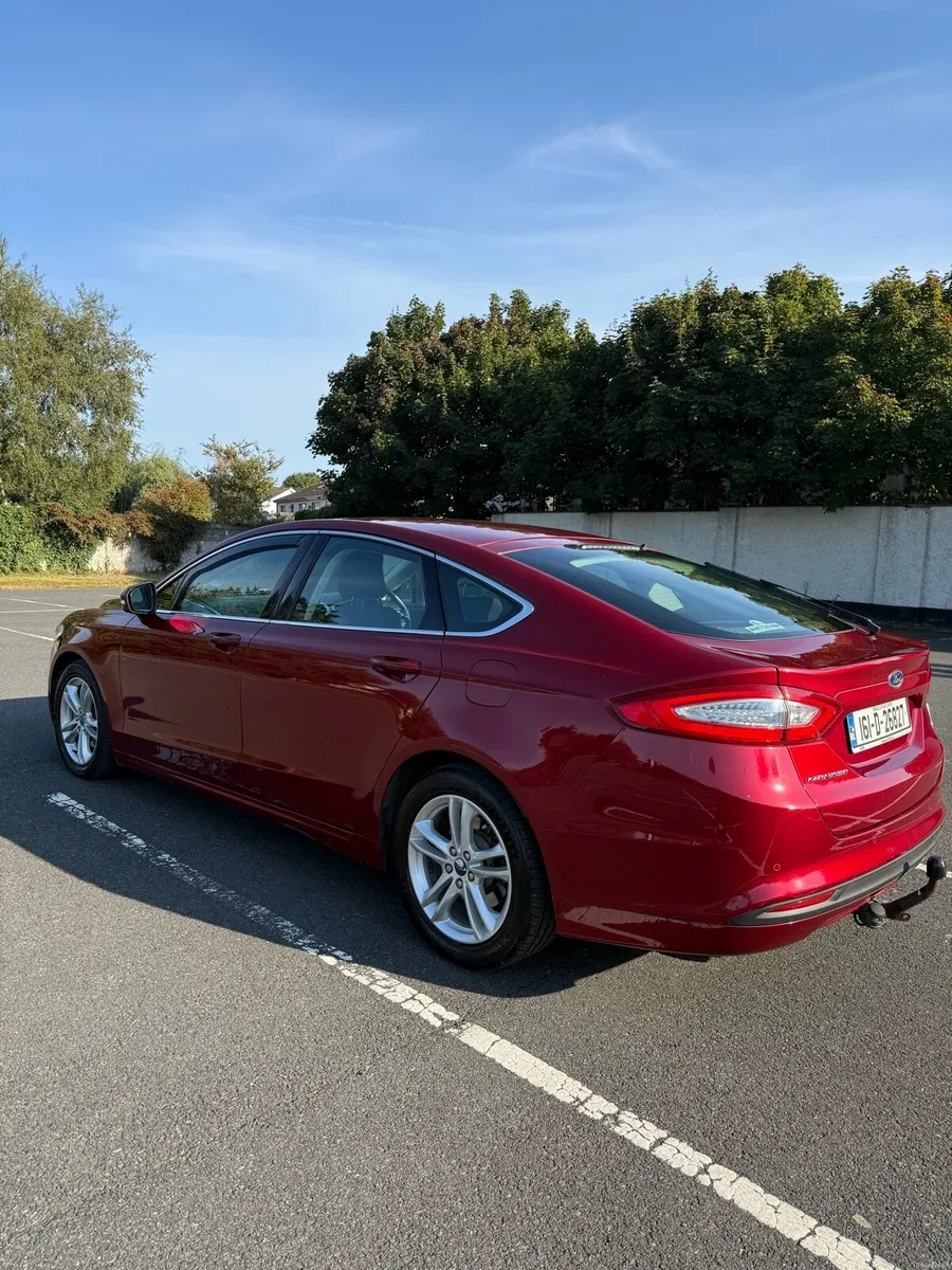 Ford Mondeo Zetec 2.0TDCI Automatic Low Mileage - Image 4