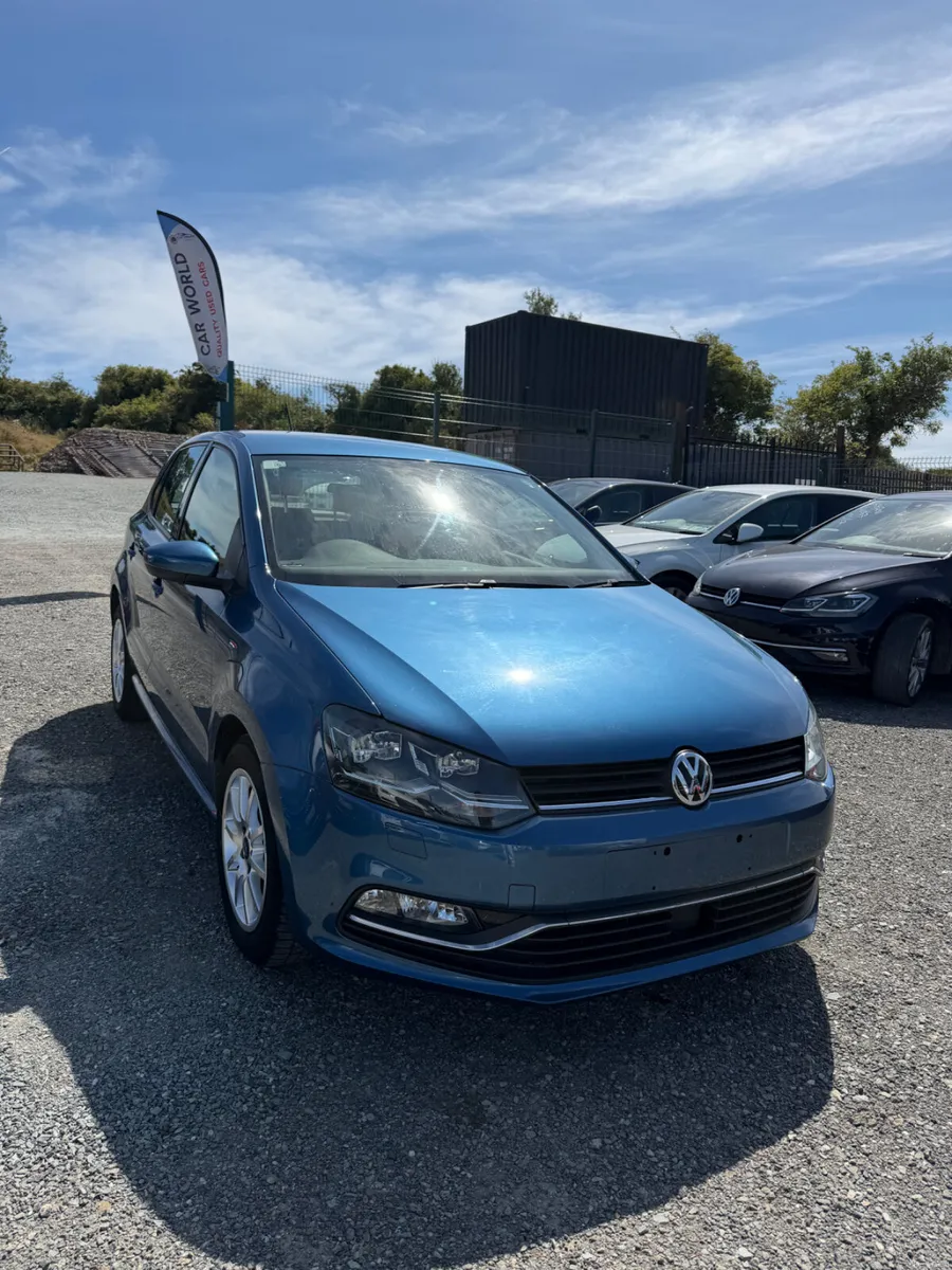 Volkswagen Polo 2017 Blue - Image 3