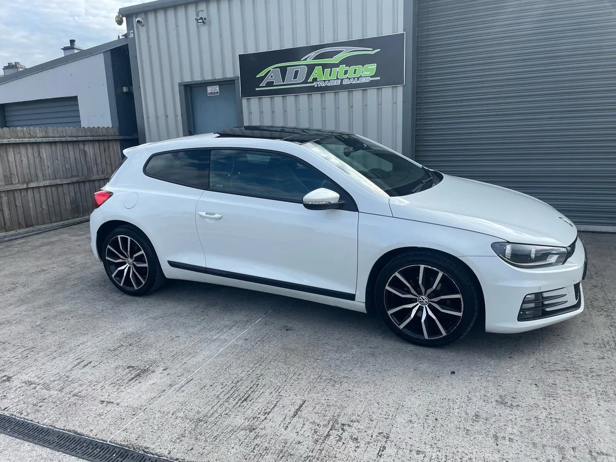 Volkswagen Scirocco TOP SPEC - Image 4