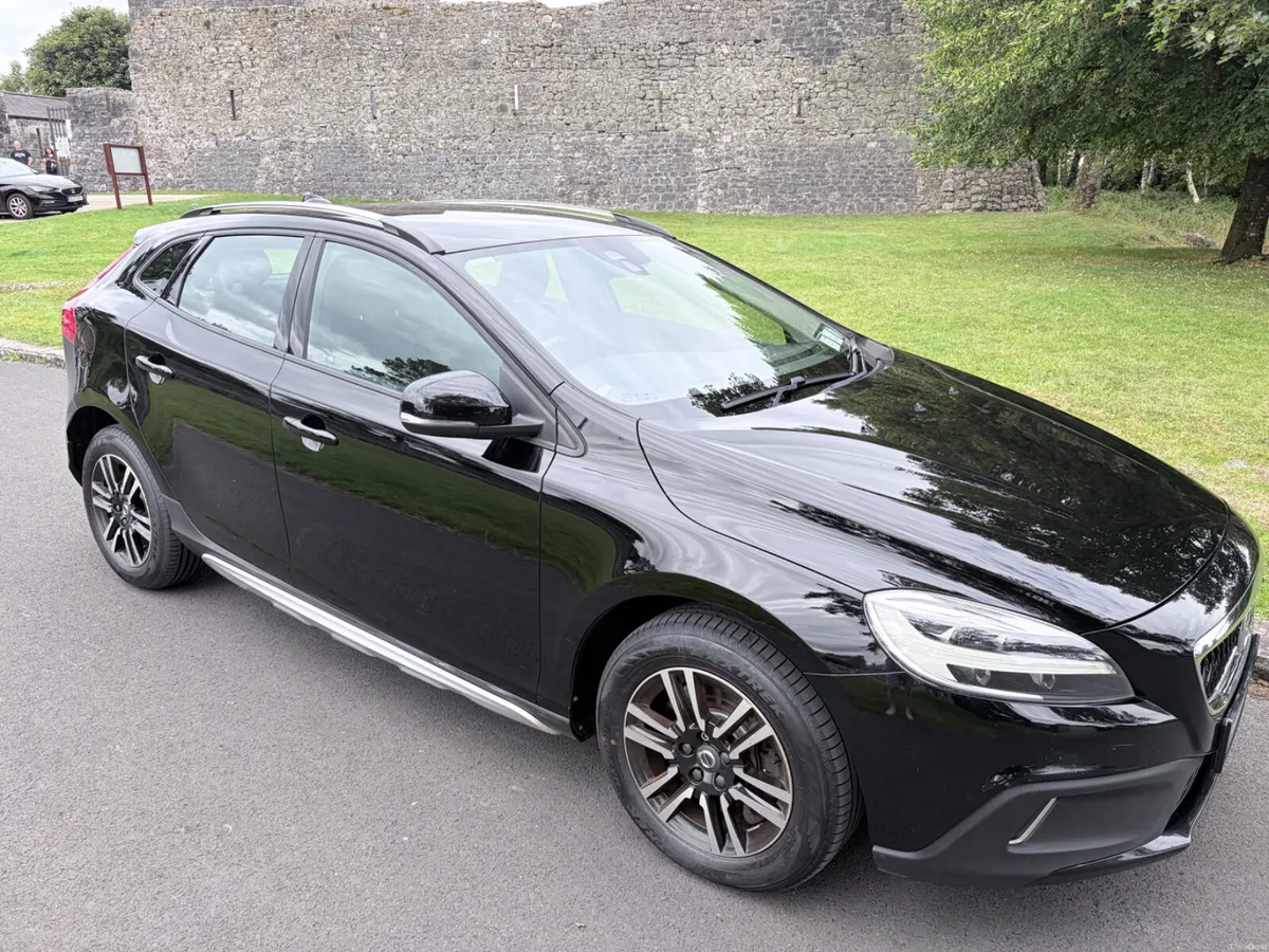 Volvo V40 Cross Country 2016 - Low Mileage - Image 1