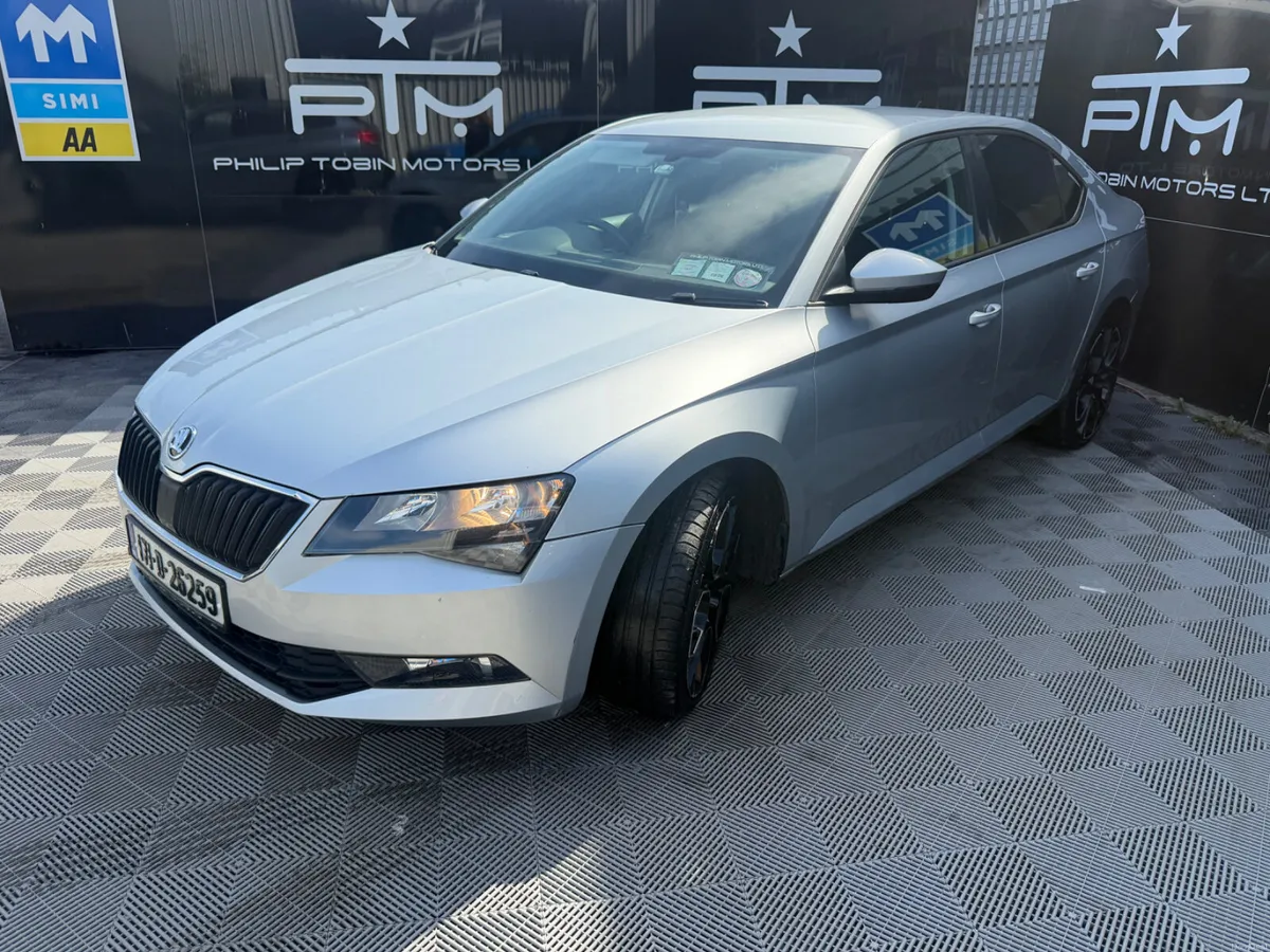 Skoda Superb Active 1.6TDi 120HP DSG - Image 5