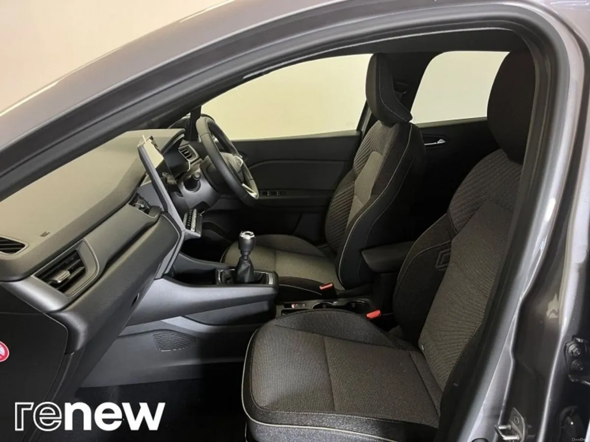 Renault Captur techno TCe 115 E06X - Image 5
