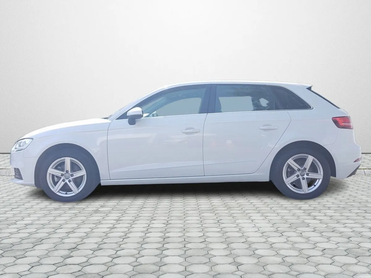 Audi A3 1.4TFSI SPORTBACK AUTO - Image 5