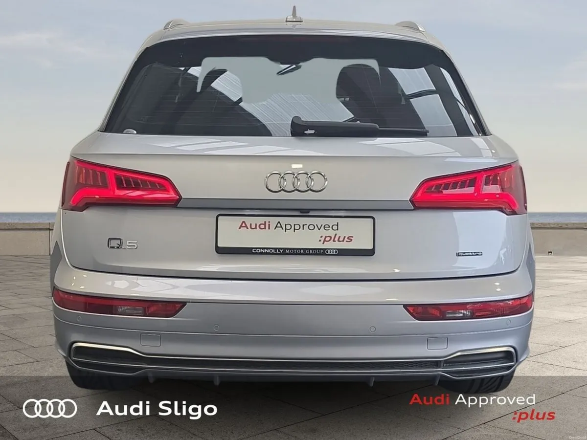 Audi Q5 2.0TFSI e 299Hp quattro S Line Auto - Plug - Image 6