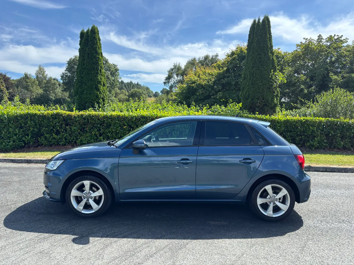 AUID A1 1.0 TFSI AUTO 2016 - Image 5