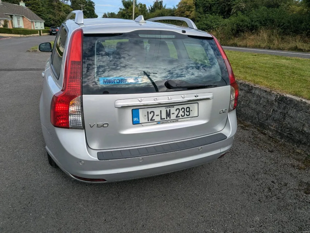 2012 Volvo V50 - Image 3