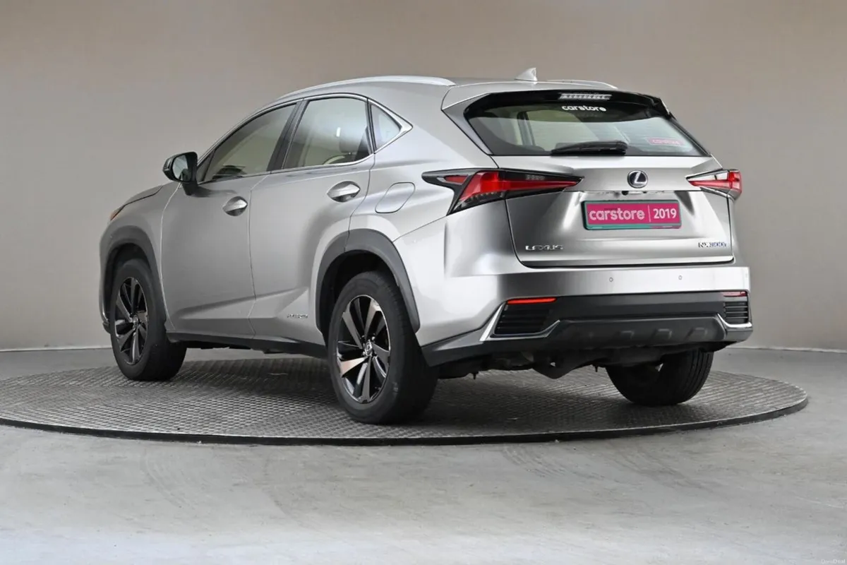 Lexus NX 300h Sport FWD - Image 6