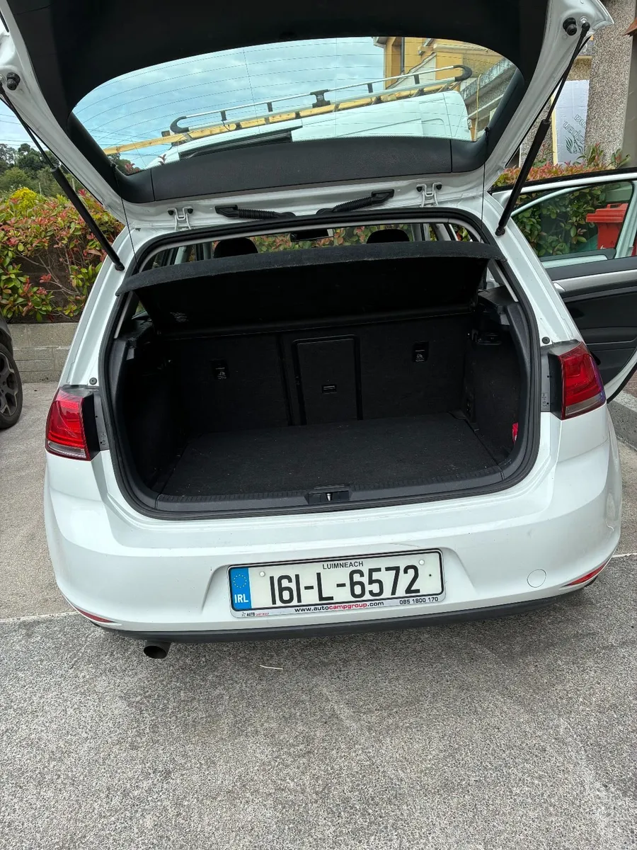 Volkswagen Golf 2016 - Image 2