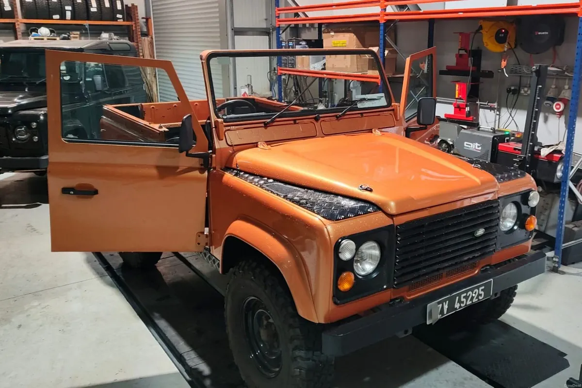Land Rover LR 90 (defender) 1984 - Image 6