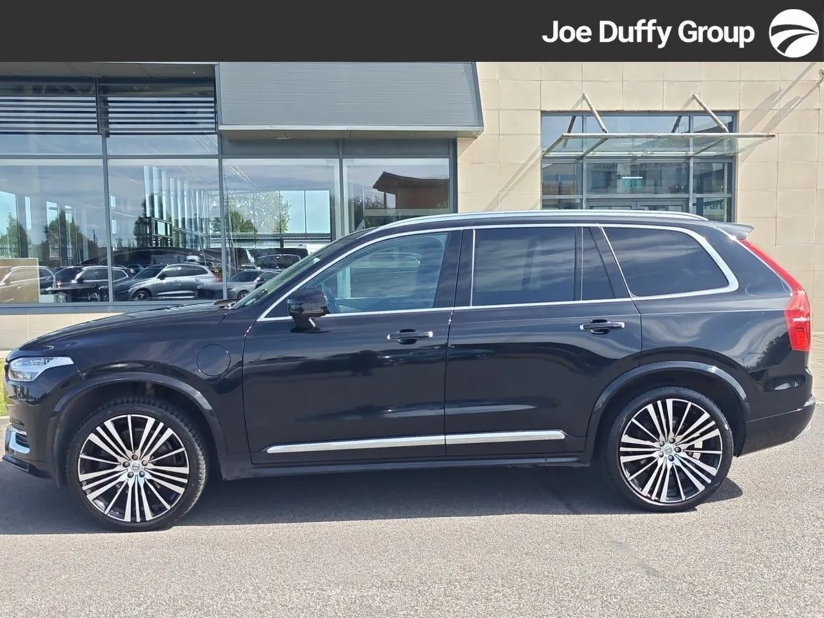 Volvo XC90 Inscription Pro T8 *Top Spec* - Image 3