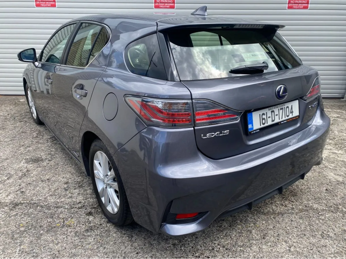 Lexus CT Hybrid EXECUTIVE @Waltons Garage Ranelagh - Image 2