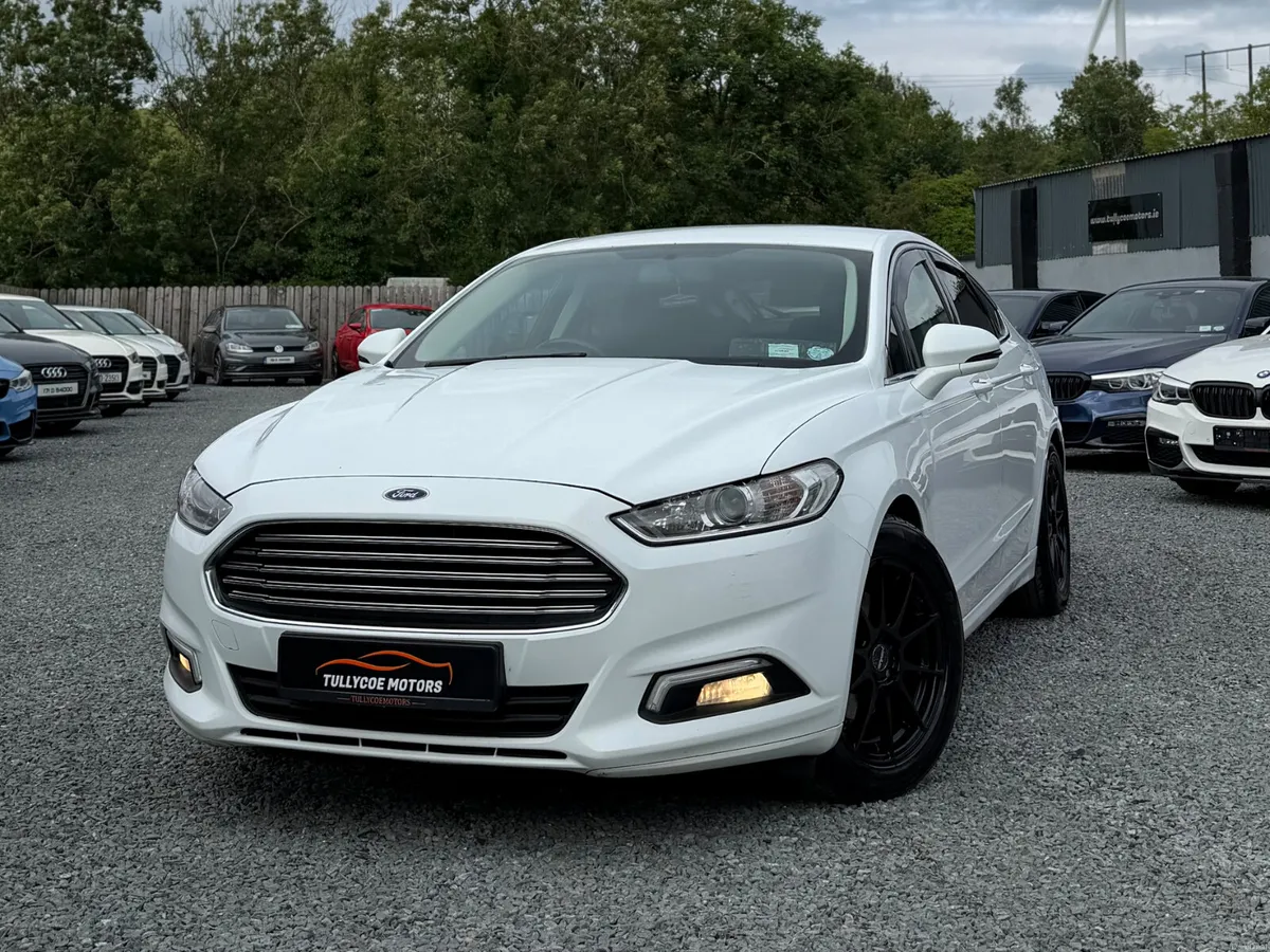 FORD MONDEO ZETEC 2017 - Image 2