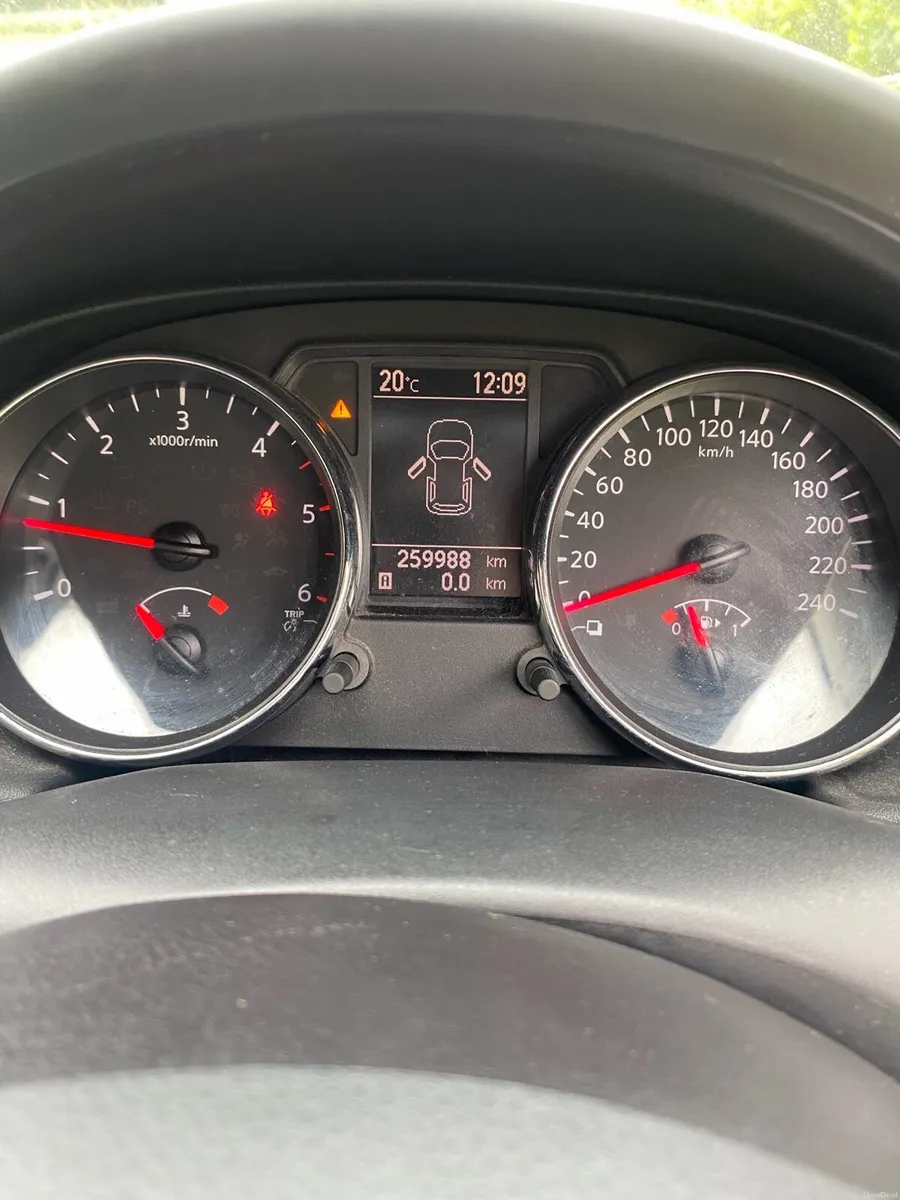Nissan Qashqai - Image 6