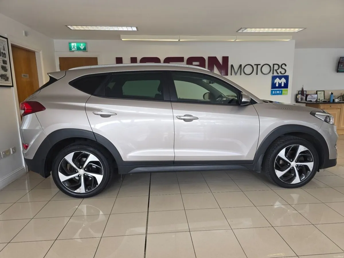 Hyundai Tucson Executive SE Diesel * Best Spec * - Image 3