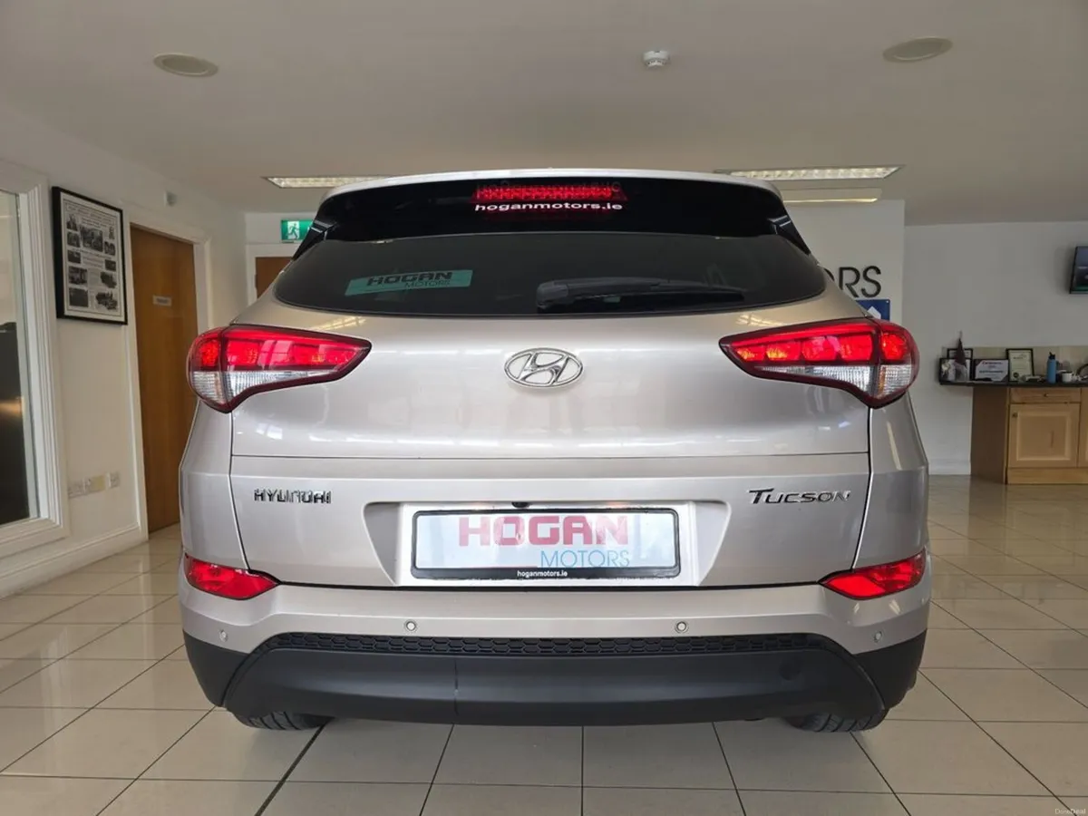 Hyundai Tucson Executive SE Diesel * Best Spec * - Image 5