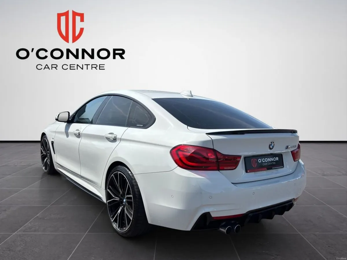 BMW 4-Series Looks fast standing still. and it onl - Image 4