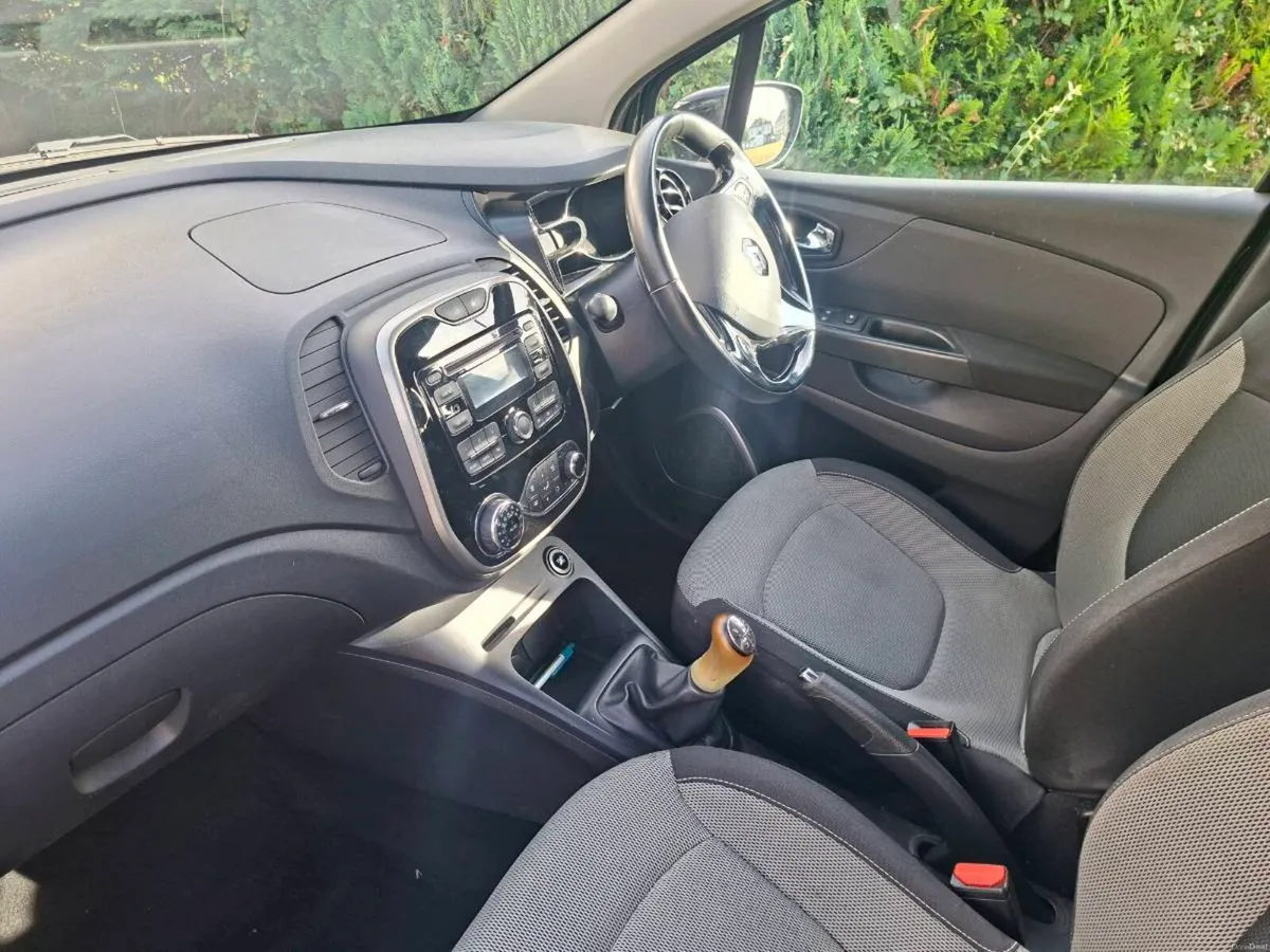 2017 RENAULT CAPTUR  1.5 TDI - Image 6