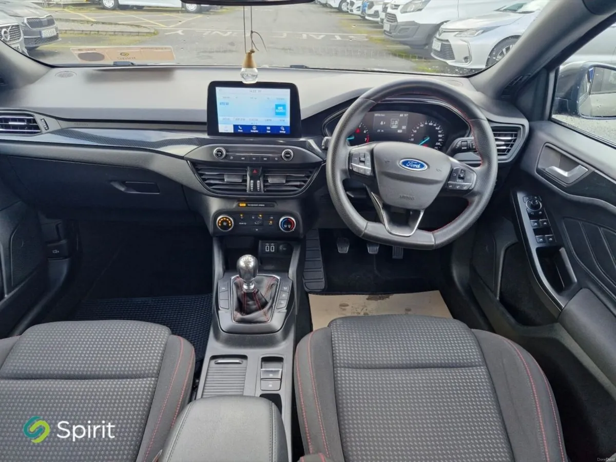 Ford Focus 1.0T Hybrid  ST-Line Wagon **Call Mark - Image 4