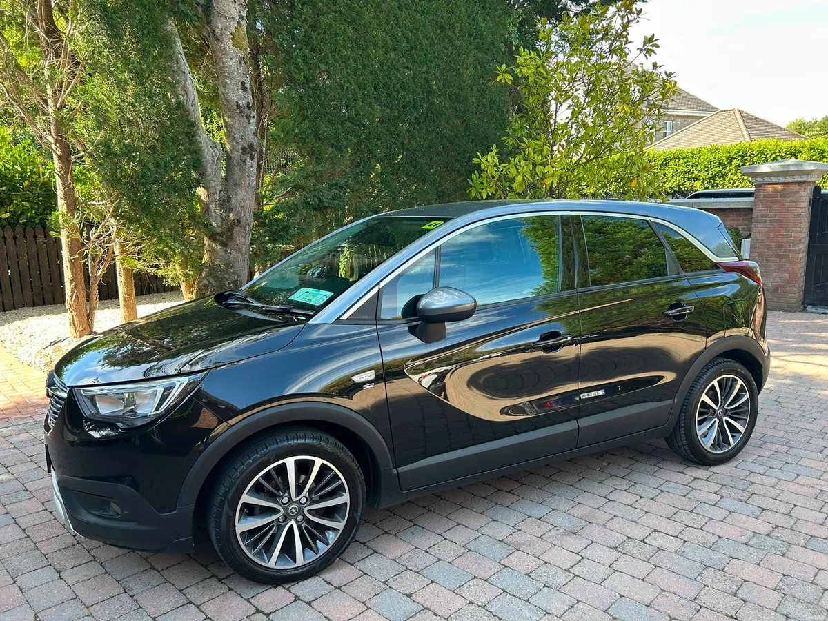 Opel Crossland X  New NCT 7/28 tax 1/27 only €8950 - Image 3
