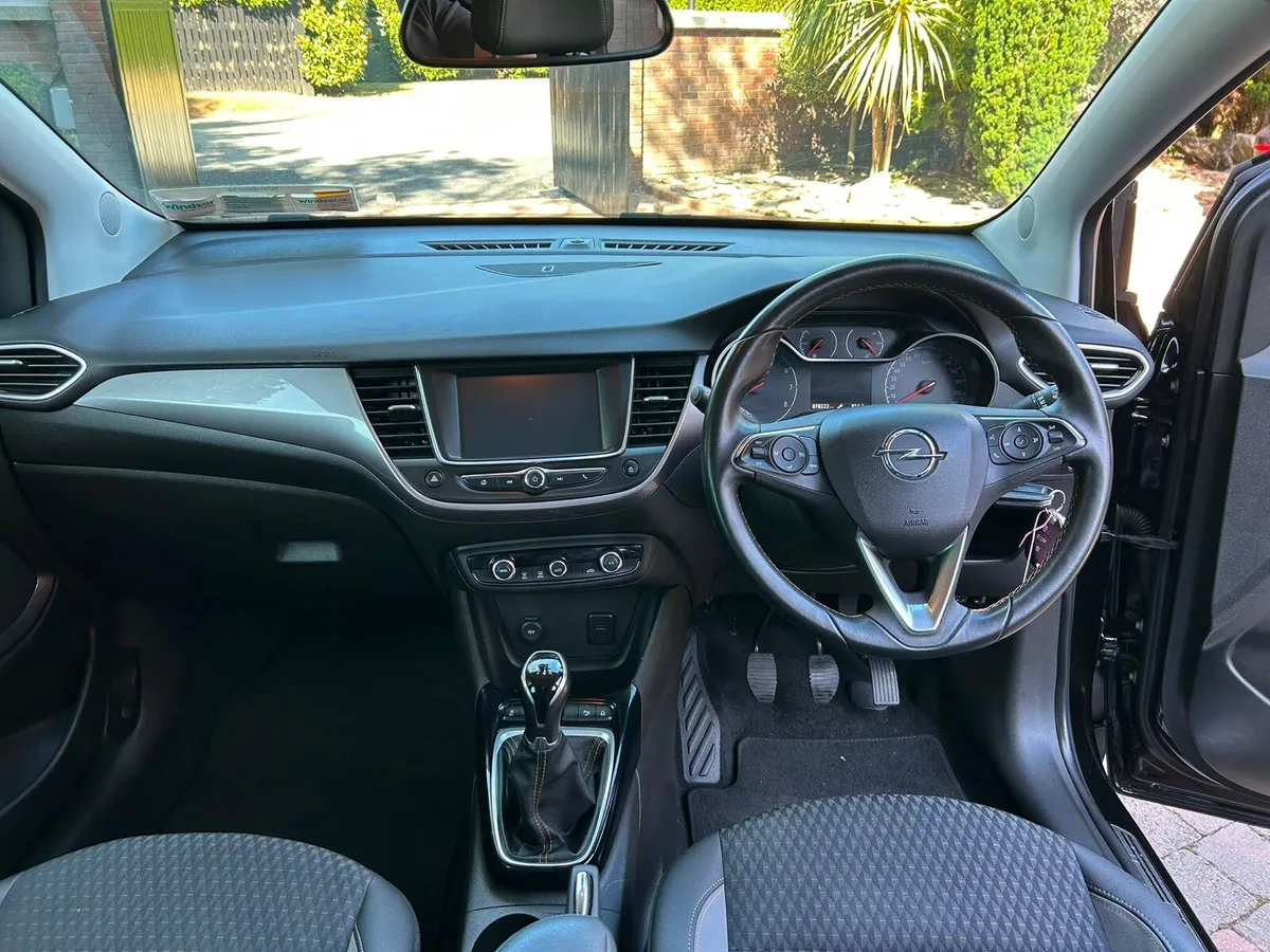 Opel Crossland X  New NCT 7/28 tax 1/27 only €8950 - Image 6
