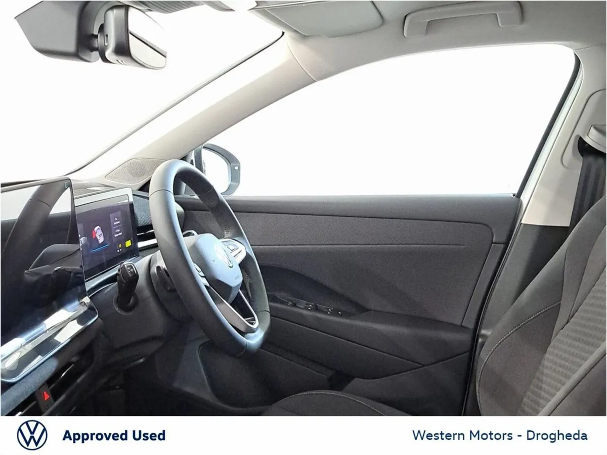 Volkswagen T-Roc LIFE 1.5TSI 116HP MHEV - Image 4