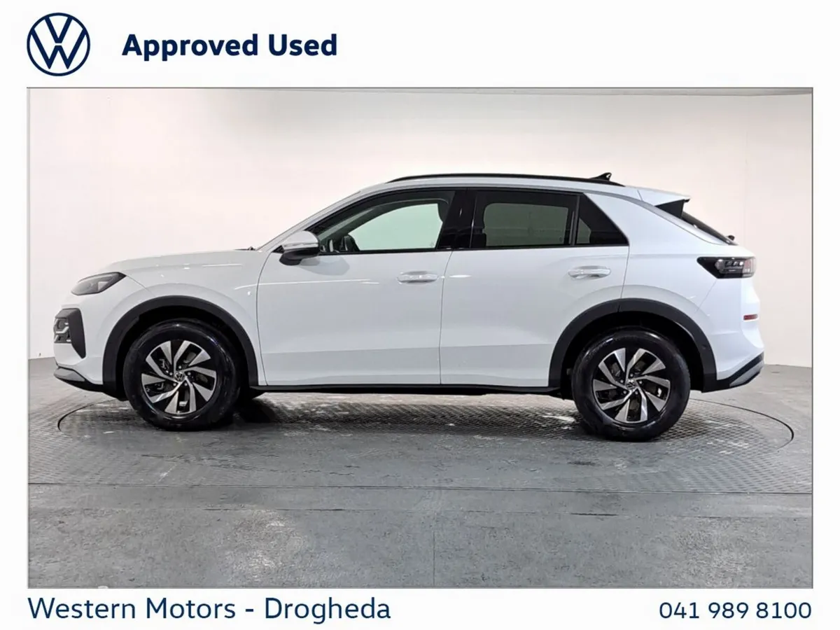 Volkswagen T-Roc LIFE 1.5TSI 116HP MHEV - Image 6