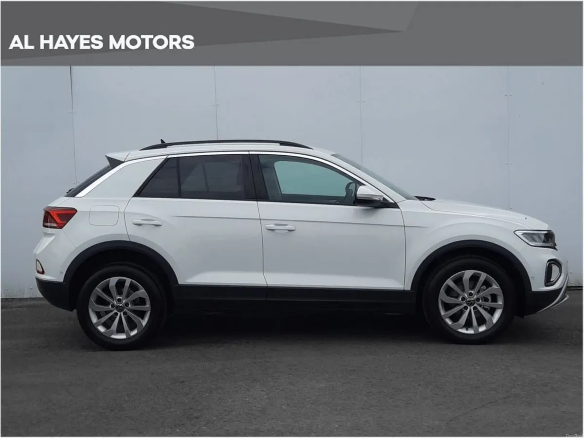 Volkswagen T-Roc EDITION 75 2.0TDI 116HP - Image 6
