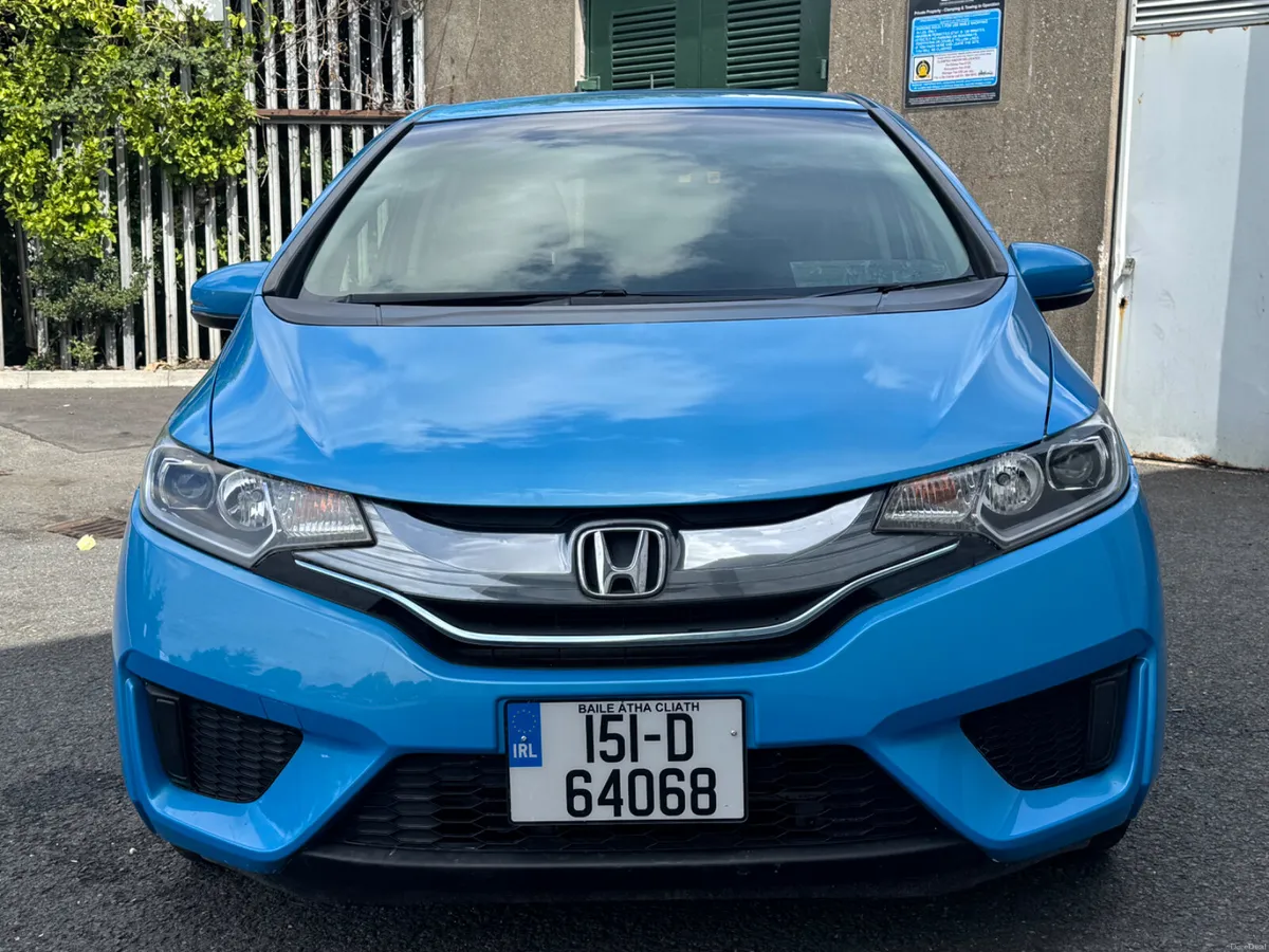 Honda Fit 2015 - Image 3