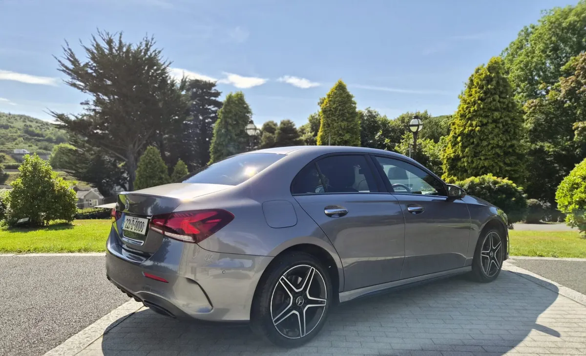 2022 Mercedes A250e AMG Line 1.3 PHEV Hybrid Auto - Image 4