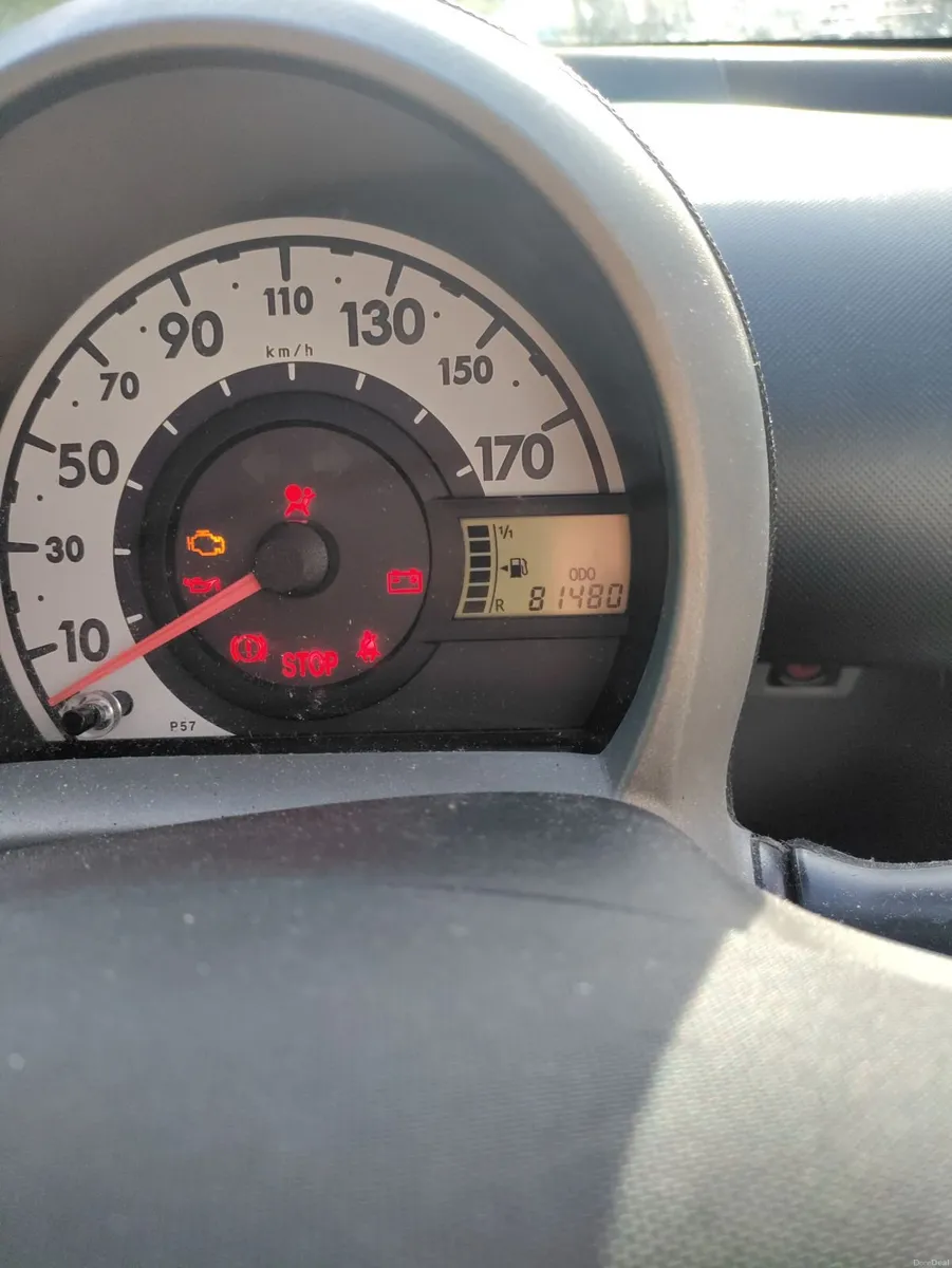 Peugeot 107 2011 - Image 6