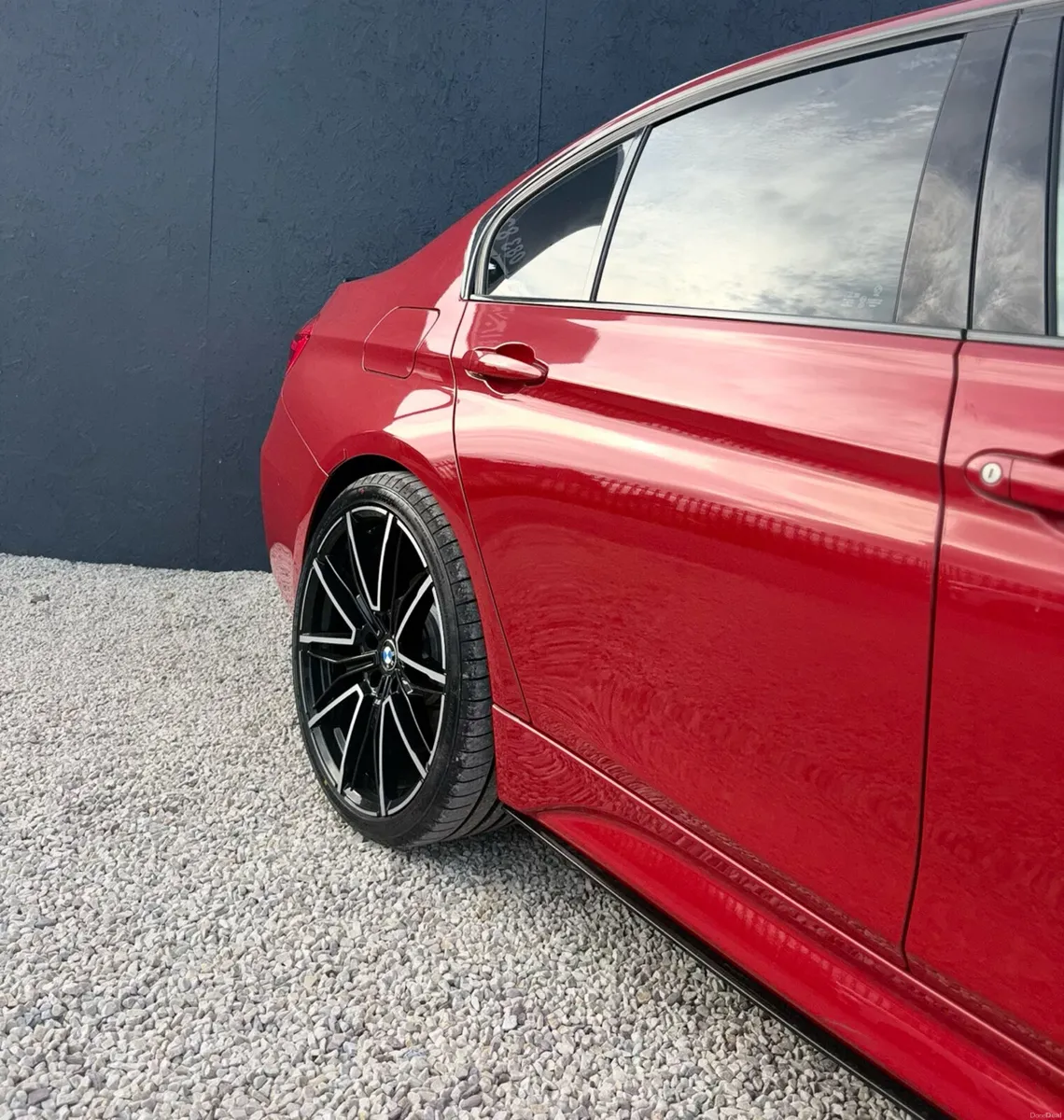 BMW 320i 2.0 M Sport Automatic X Drive 2018 - Image 3