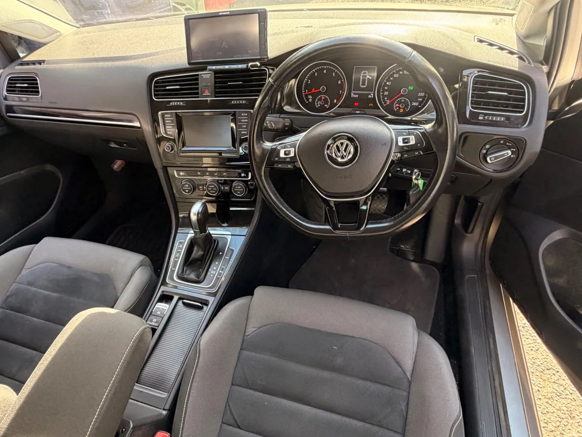 Volkswagen Golf 2013 1.4 High line Automatic - Image 4