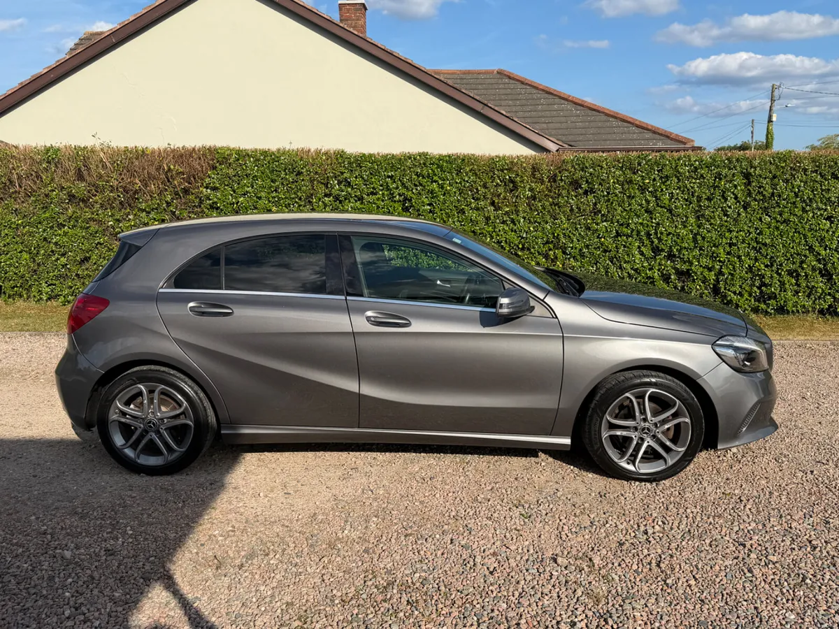 Mercedes-Benz A-Class Sport 2018 - Image 3