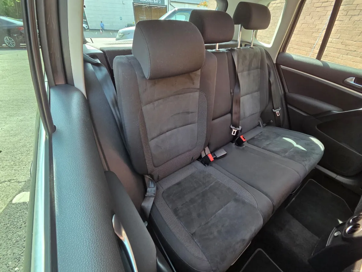 Volkswagen Tiguan 2015 - Image 4