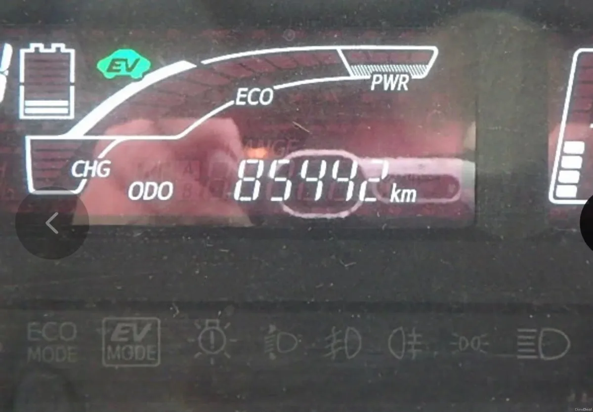 🔵 Toyota Aqua 1.5 Petrol Hybrid Automatic Low Km - Image 6