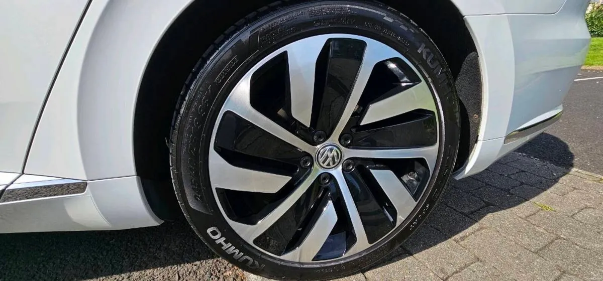 VW Arteon R-Line TDI DSG, NCT & TAX, high spec - Image 2