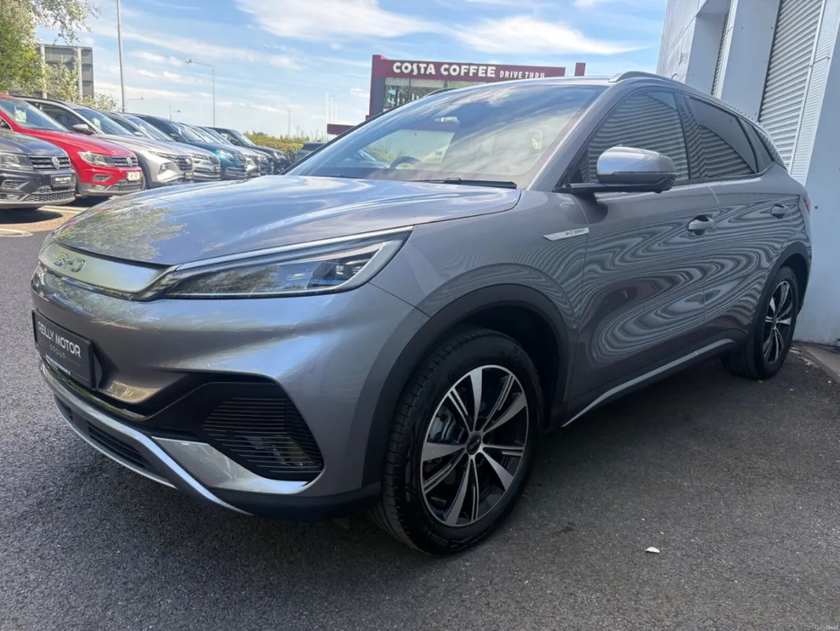 BYD ATTO 3 3 DESIGN 60KW - Image 3
