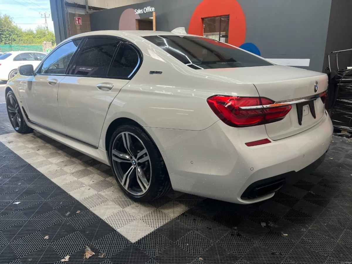 BMW 7-Series 191D BMW 740E IPERFORMANCE M-SPORT AU - Image 6