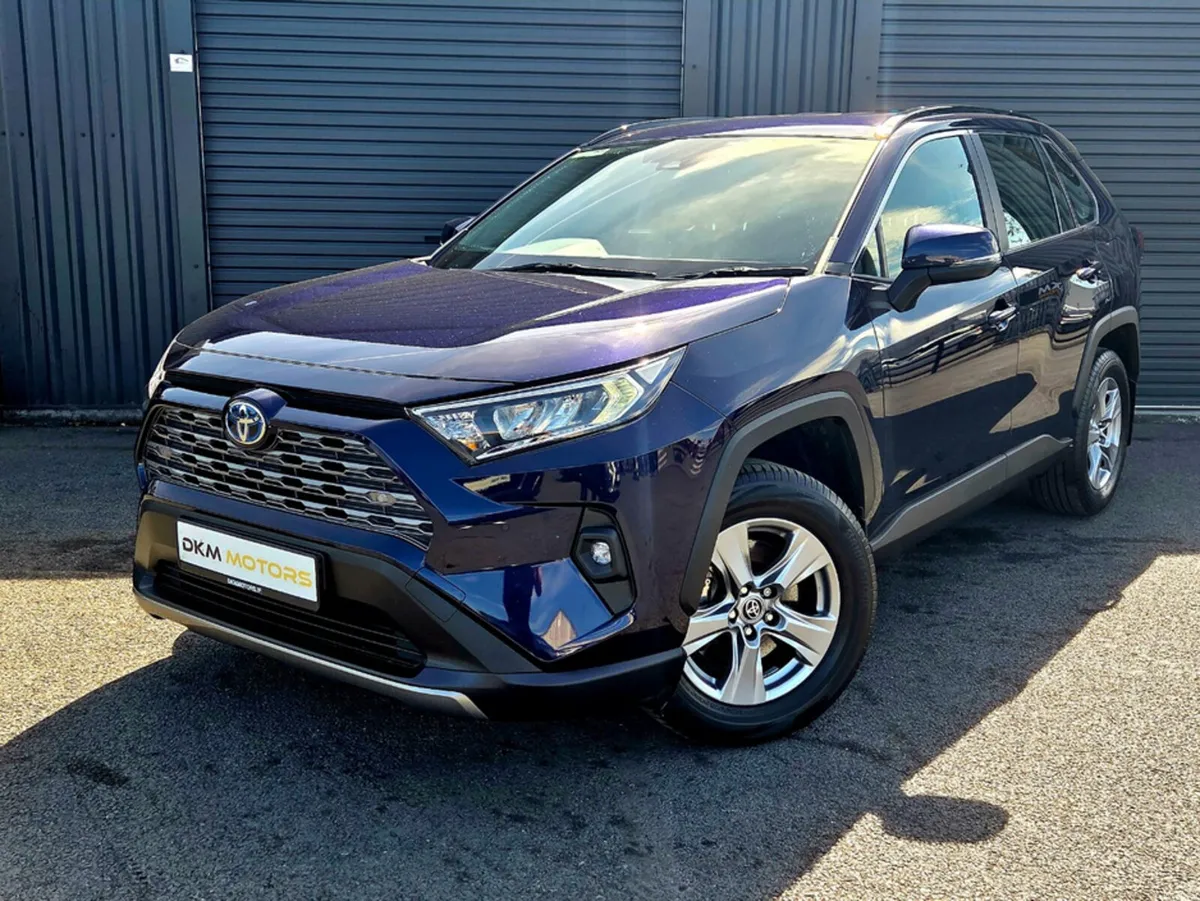 Toyota RAV4 RAV4 HYBRID LUNA 4DR AUTO - Image 3