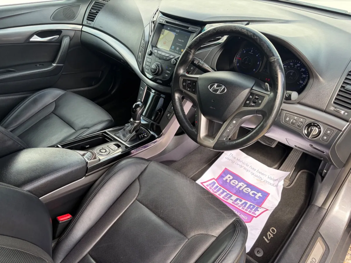 Hyundai i40 1.7 CRDI SE NAV AUTOMATIC - Image 2