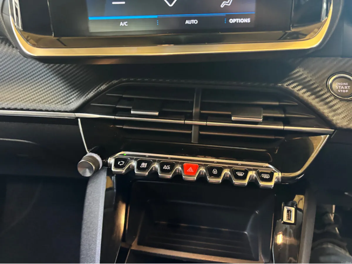 Peugeot 208 1.5 Commercial Van only 33000 kms €103 - Image 6